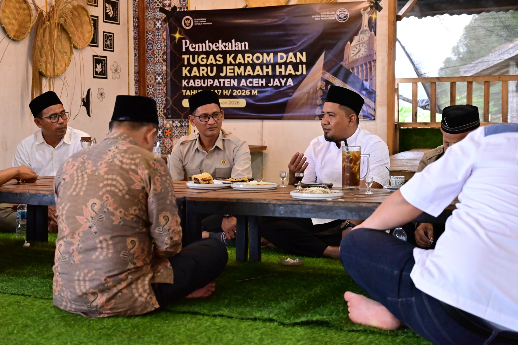 Background Motif
